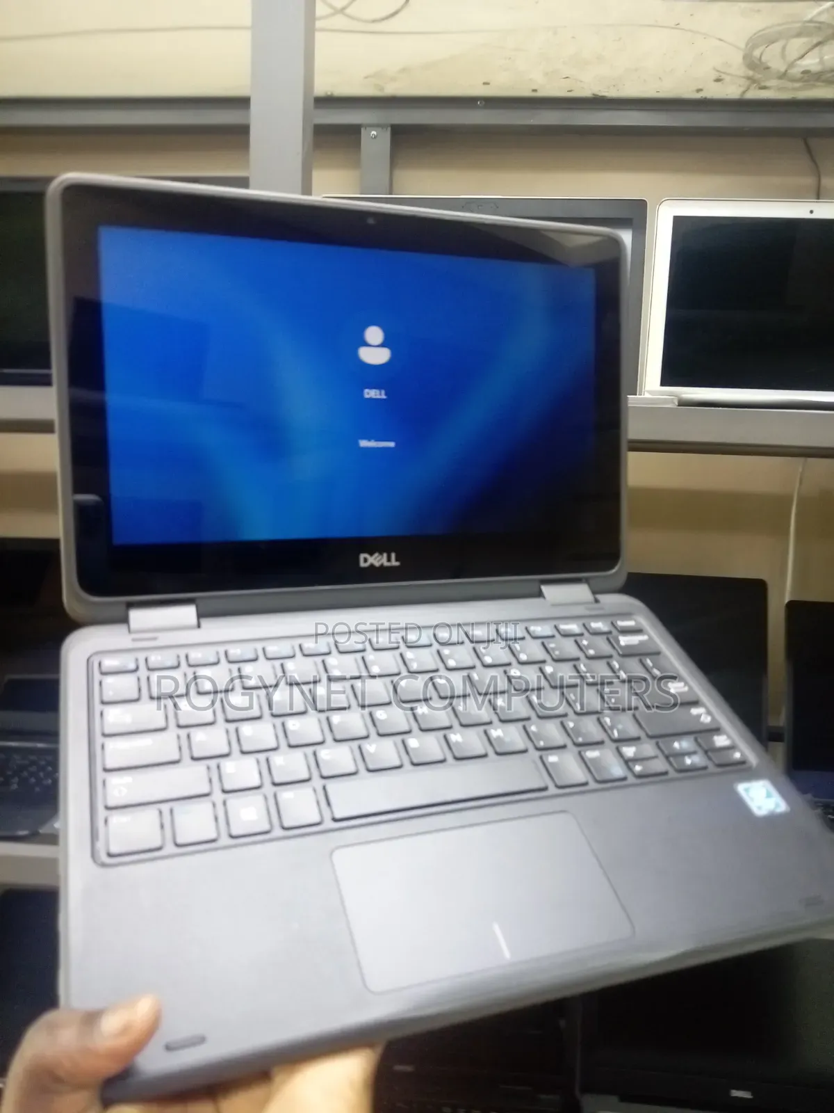 Laptop Dell Latitude 3190 2-in-1 4GB Intel Pentium SSD 128GB