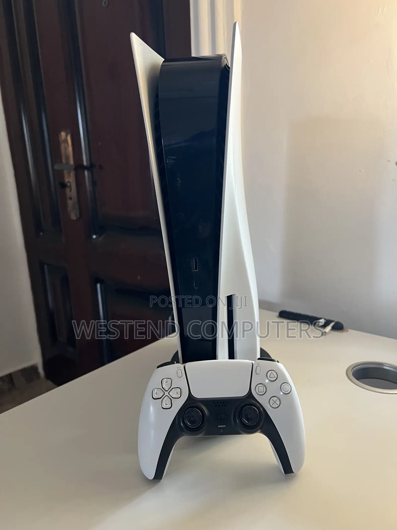 Play Station 5 Standard