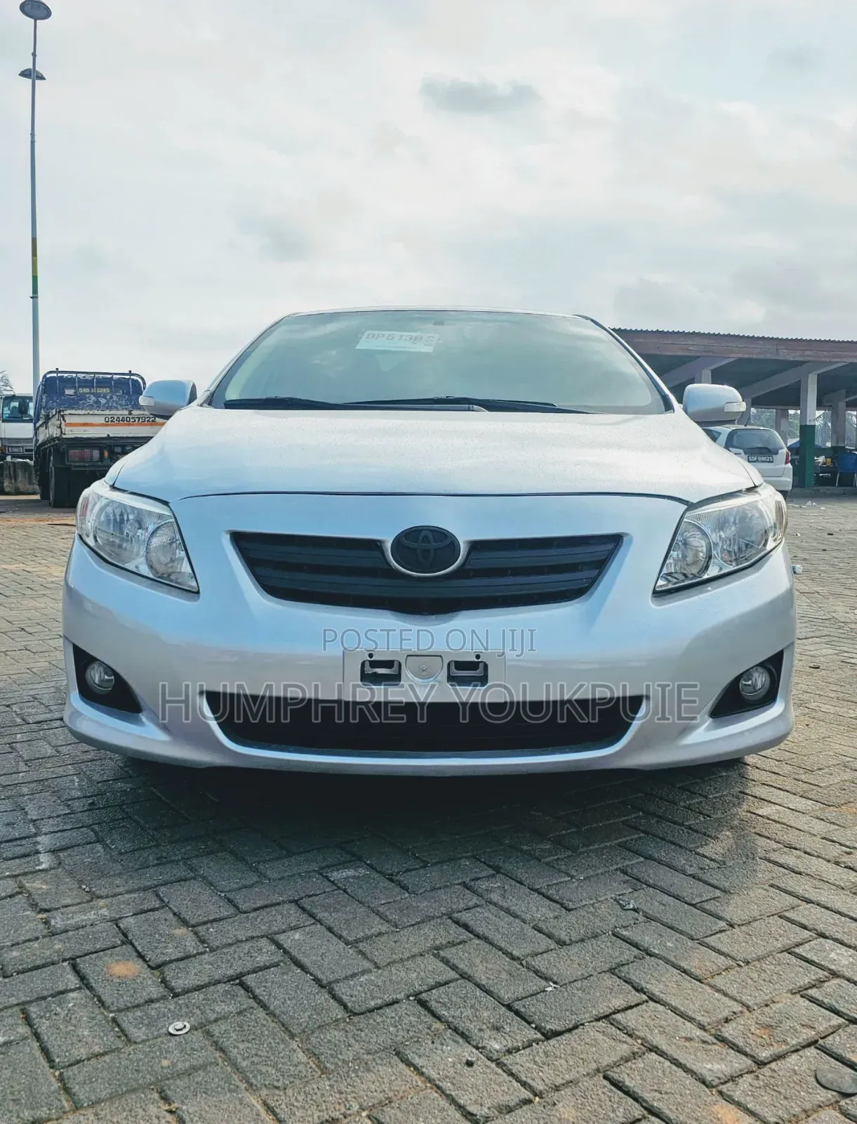 Toyota Corolla 2011 Silver