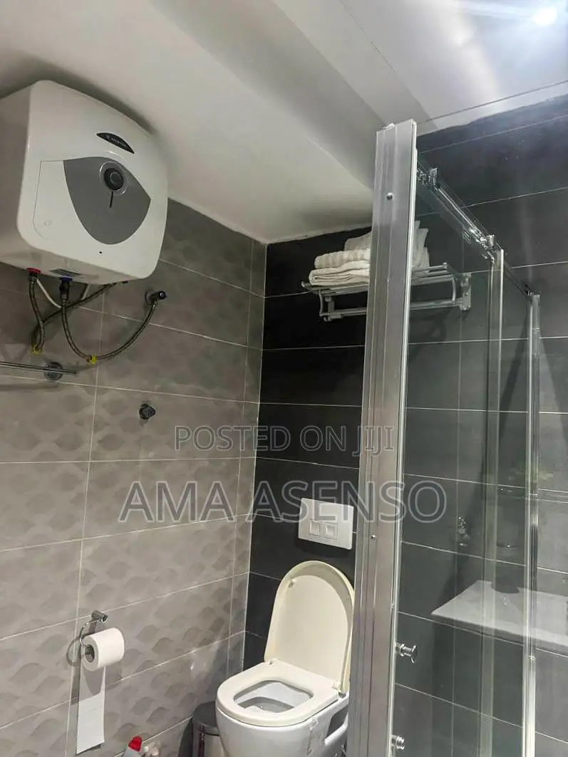 Furnished 3bdrm Apartment in School Area for rent