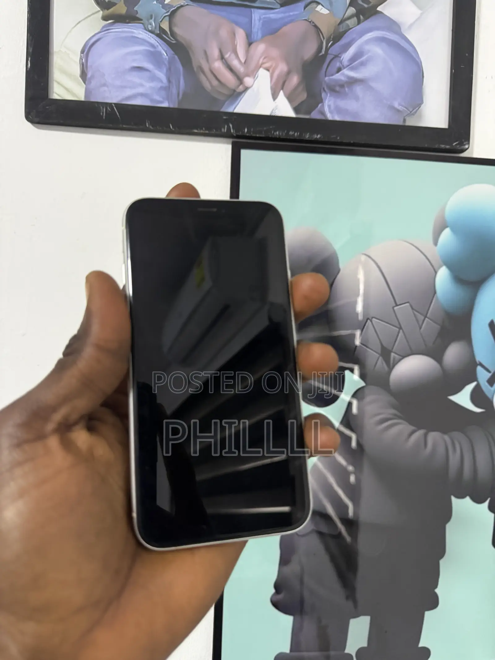 Apple iPhone XR 64 GB White