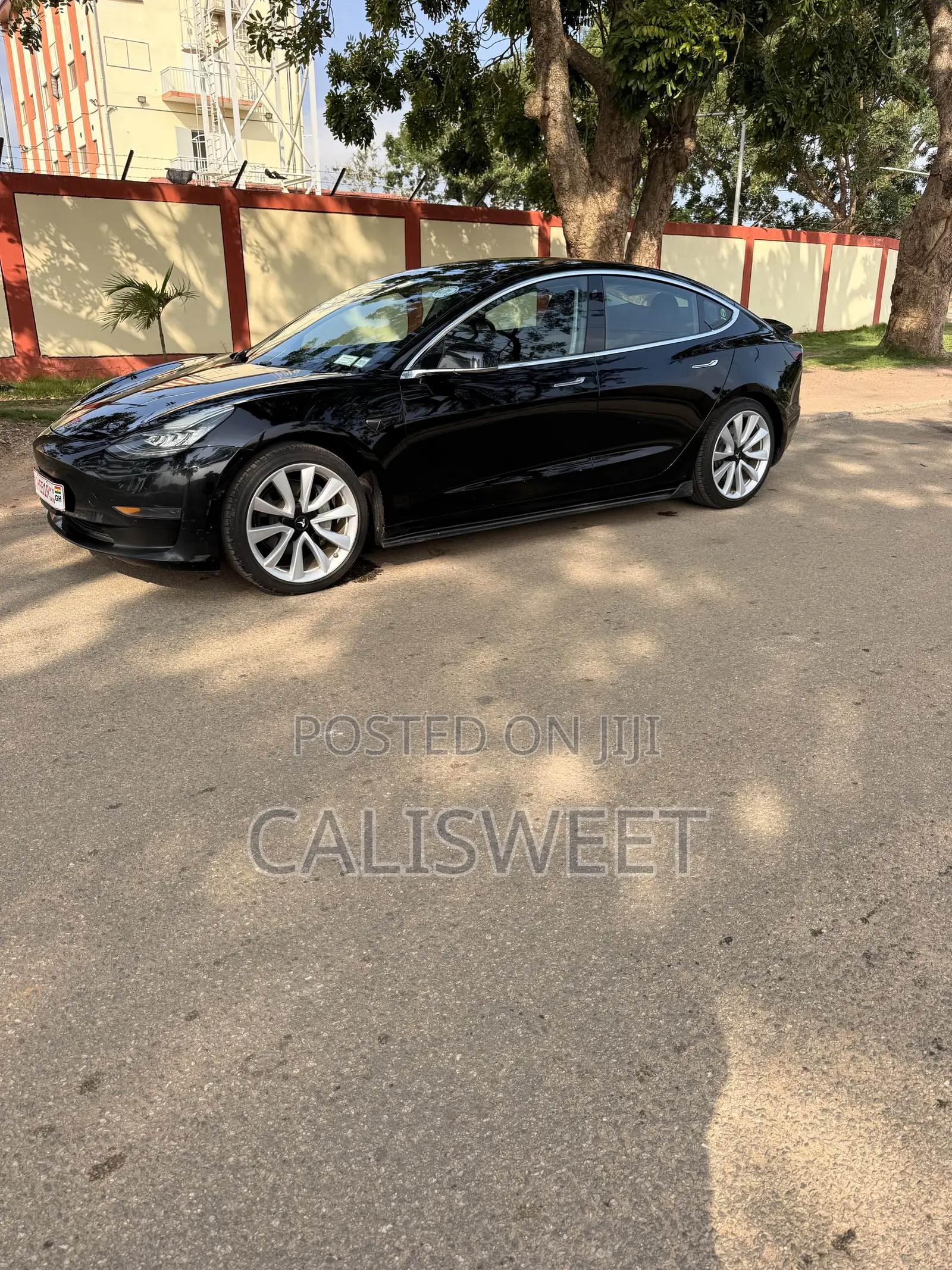 Tesla Model 3 54 kWh Standart Range Plus 2021 Black