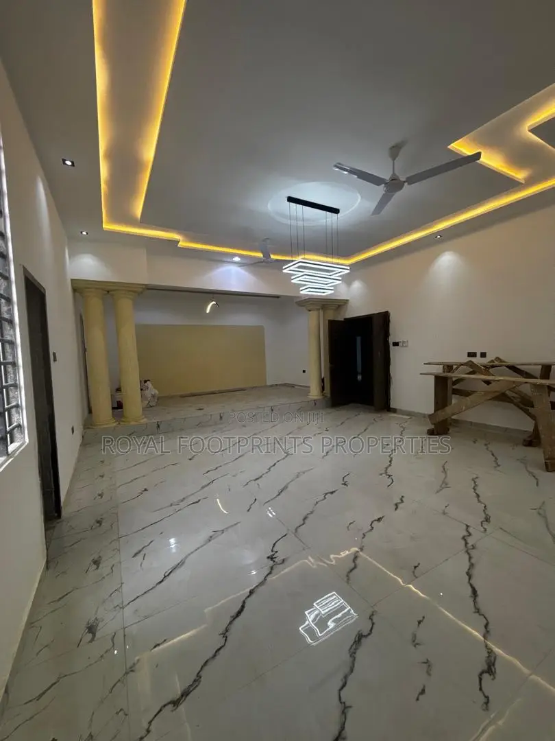 4bdrm House in Royal Footprints, Oyarifa for sale