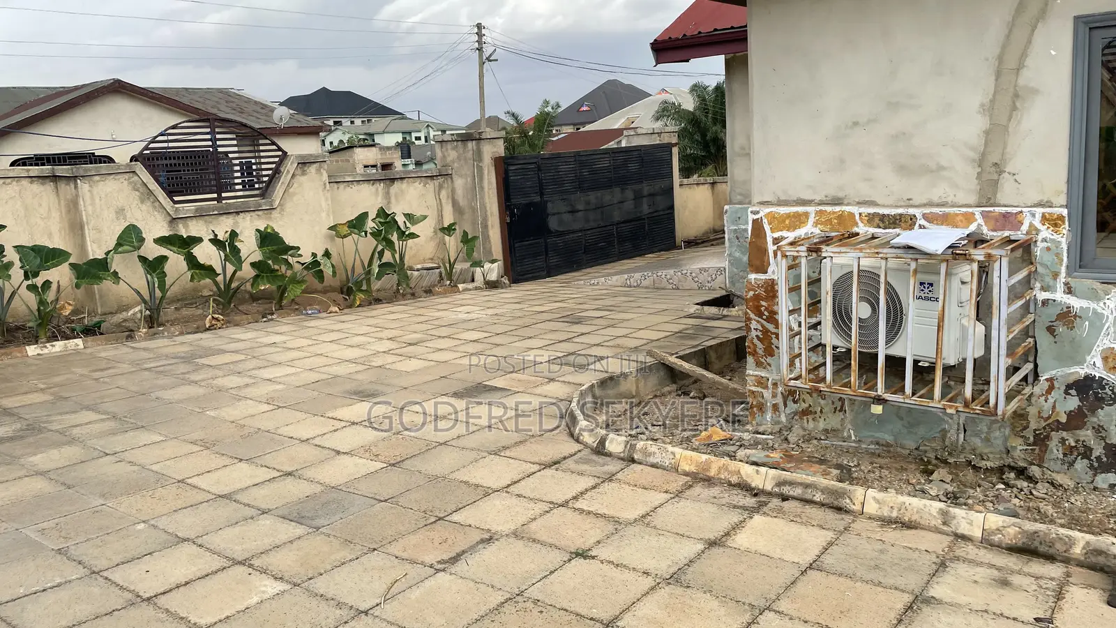 4bdrm House in Abuakwa, Kumasi Metropolitan for rent