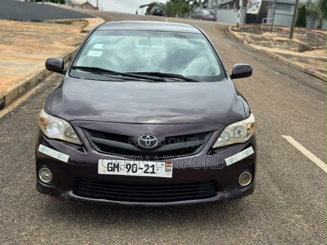 Toyota Corolla LE 4dr Sedan (1.8L 4cyl 4A) 2013 Burgundy