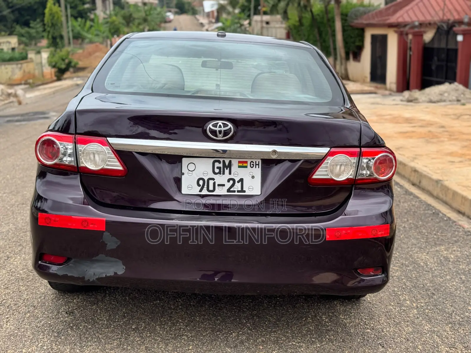 Toyota Corolla LE 4dr Sedan (1.8L 4cyl 4A) 2013 Burgundy