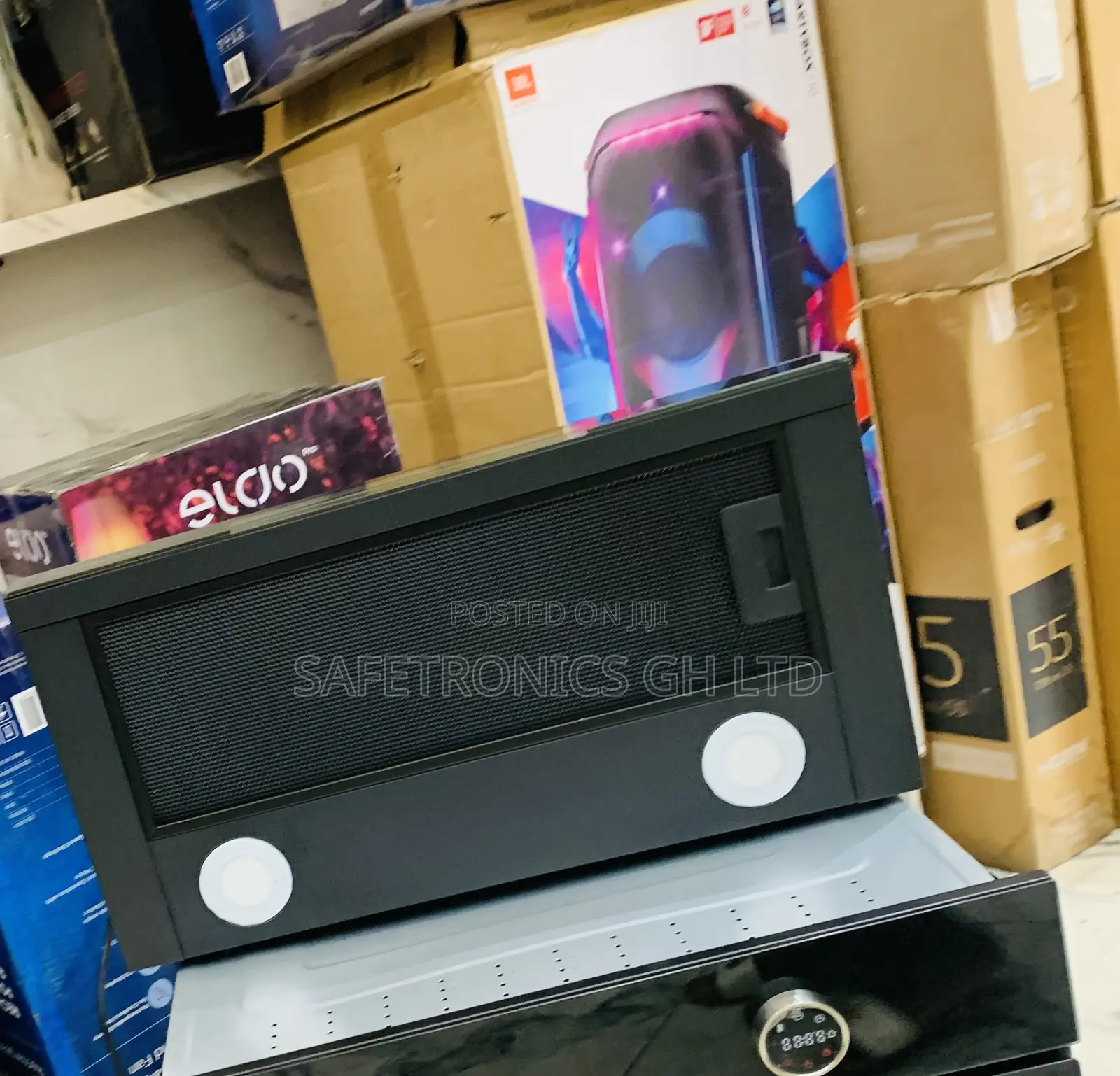 Neatly Sealed Kenwood 60cm Built-in Heat Extractor (Model 900t)