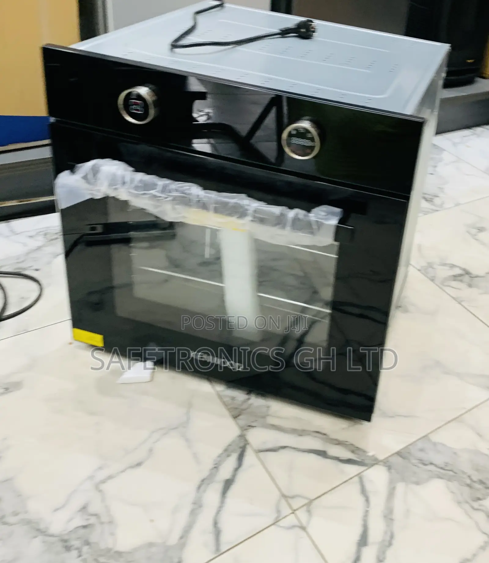 Trust Quality Sleek Black Kenwood Electric Ovens