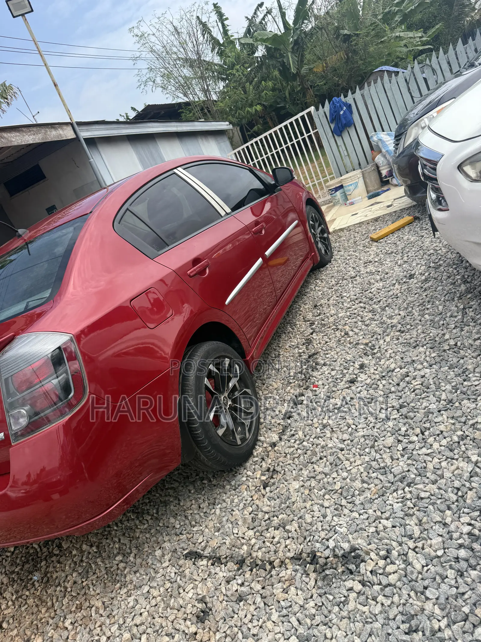 Nissan Sentra 2011 Red