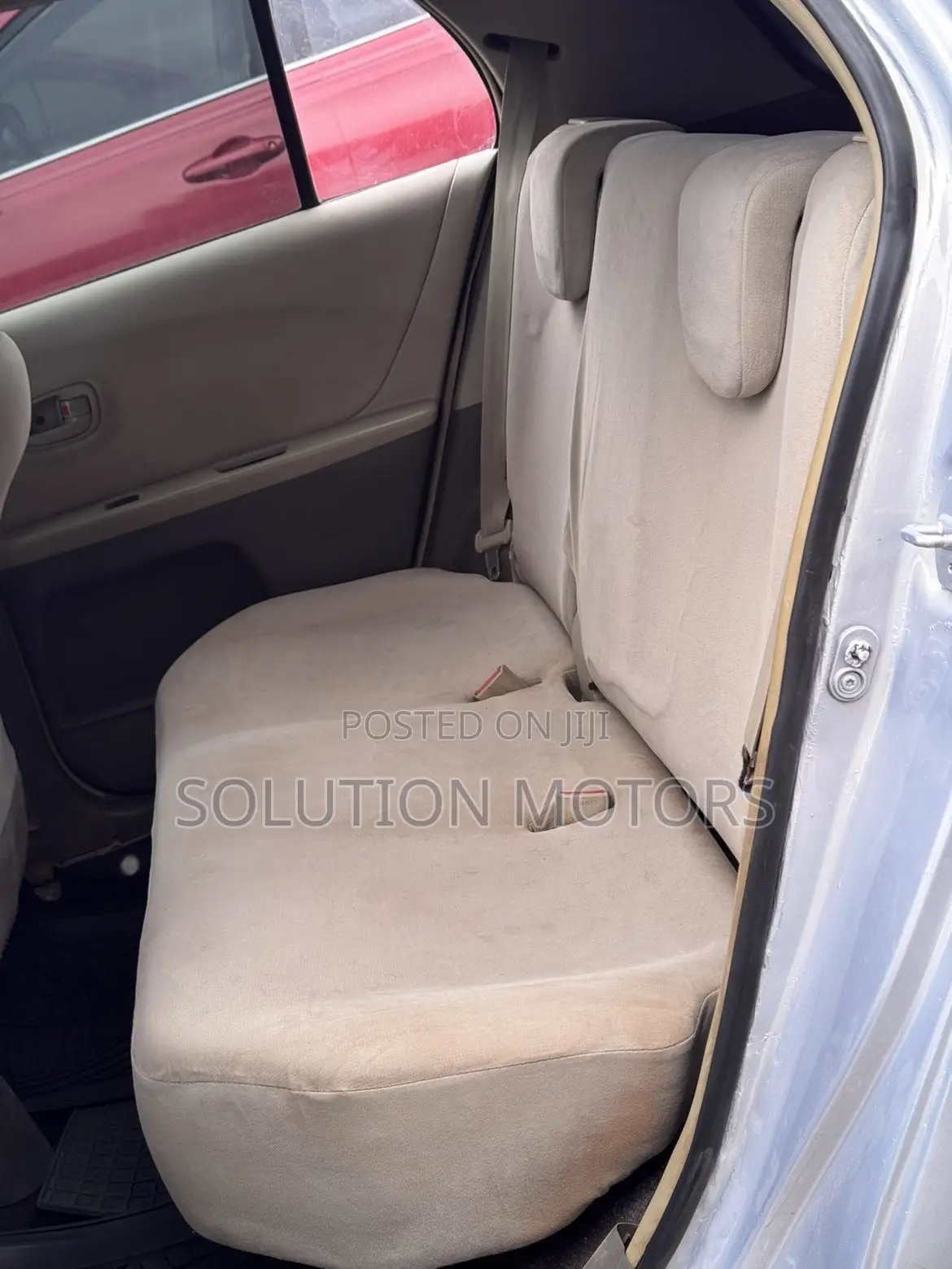 Toyota Vitz 2010