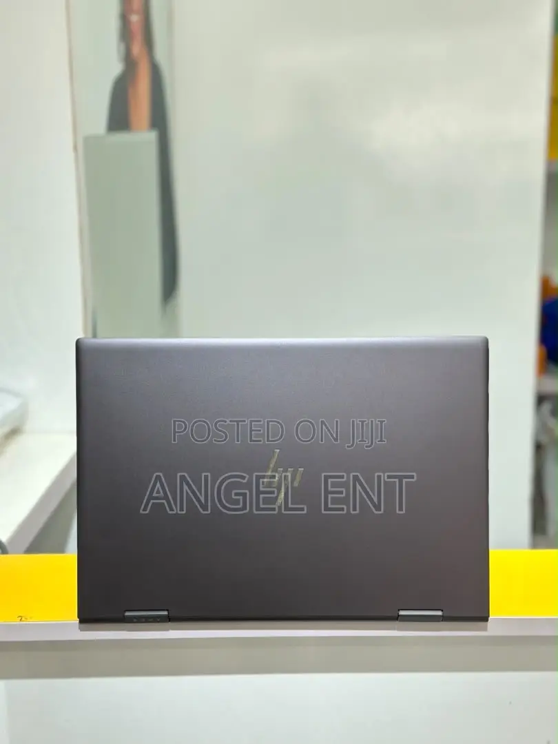 Laptop HP Envy 15 8GB AMD Ryzen 5 SSD 256GB