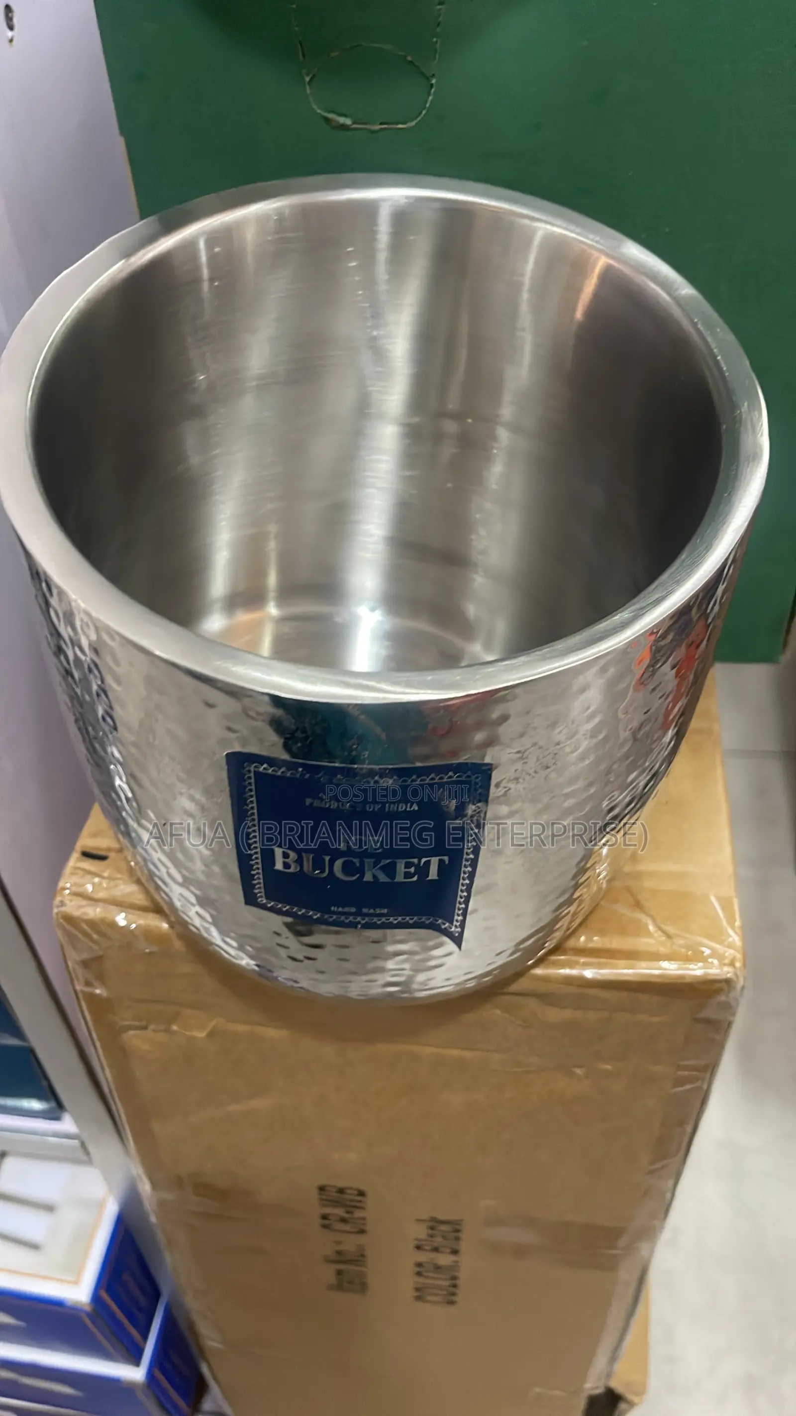 Usa Ice Bucket With Led 5lts and 8lts