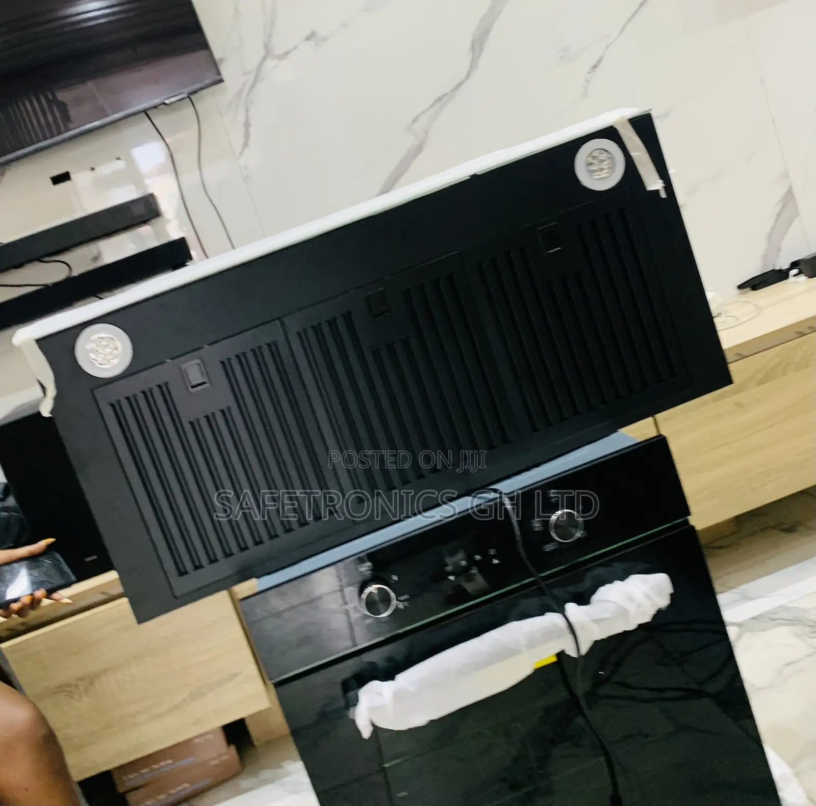 Most Authentic Sleek Black Kenwood 90cm Extractor (Model 900t2/90072)