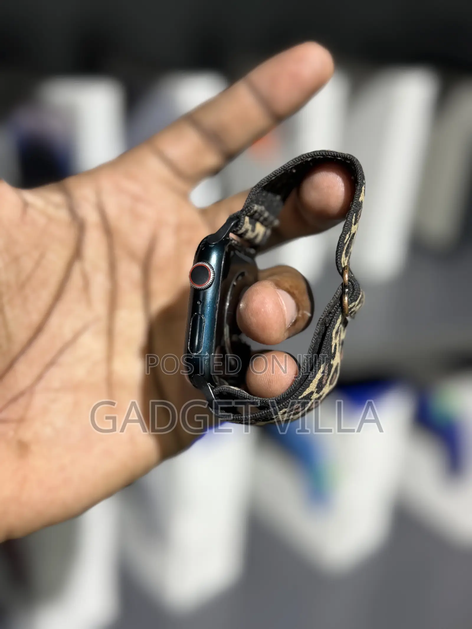 Used Apple Watch Series 7