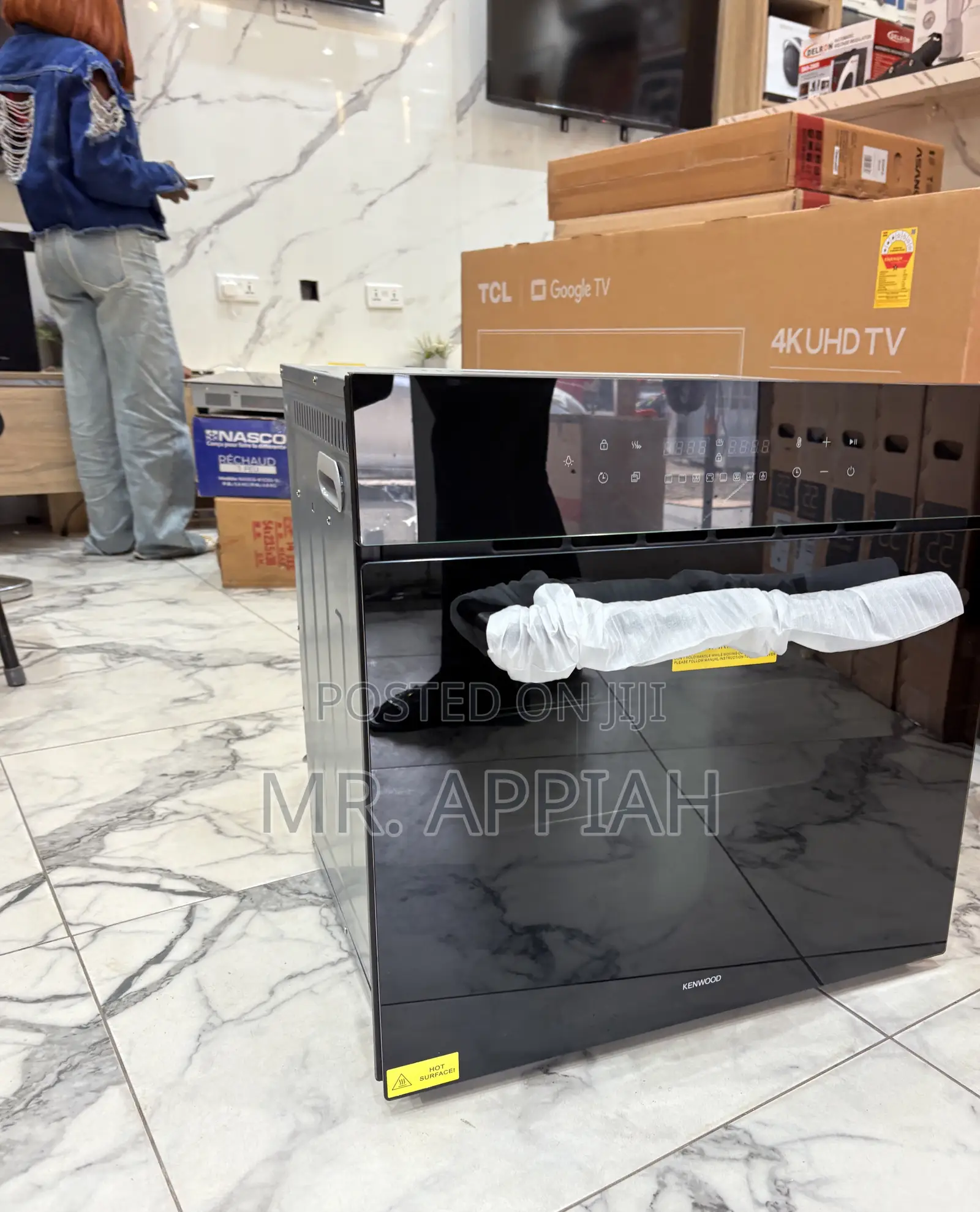 Affordable Kenwood Built in Electric and Gas Oven.