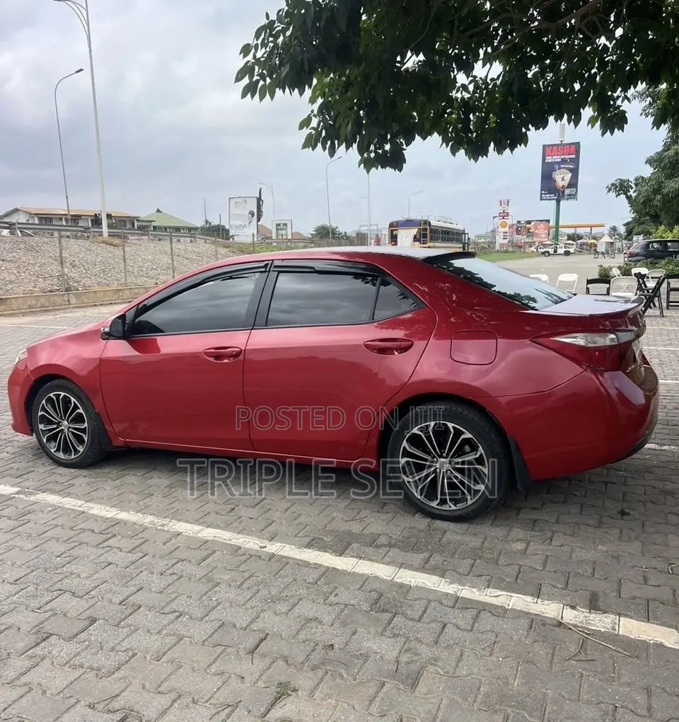 Toyota Corolla S Premium 4dr Sedan (1.8L 4cyl CVT) 2016 Red
