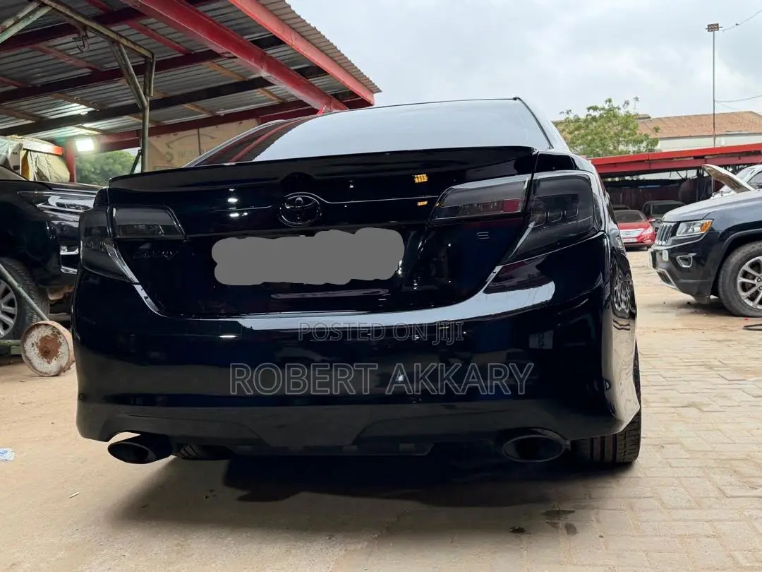 Toyota Camry 2015 Black