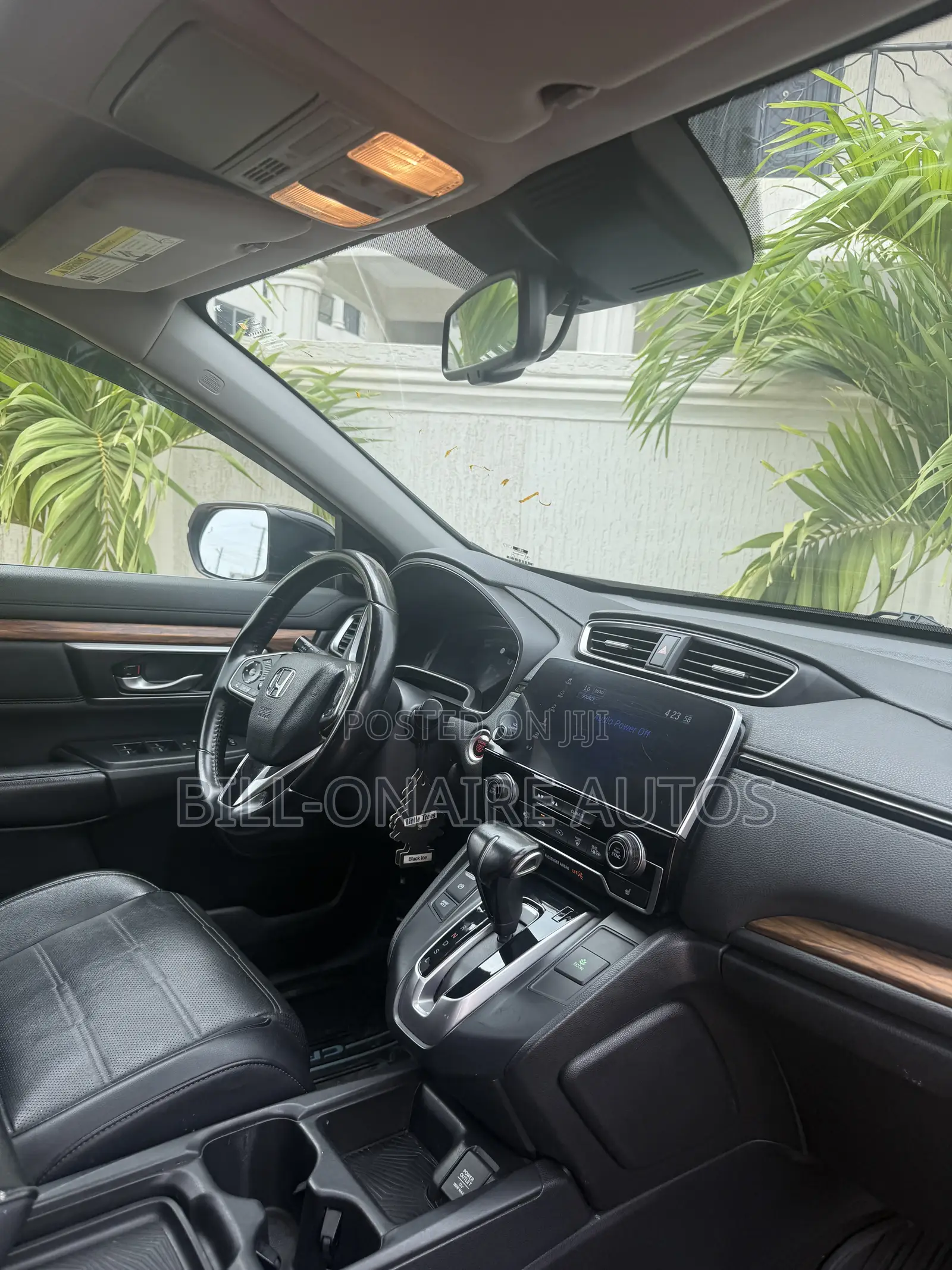 Honda CR-V Touring AWD 2018 Black