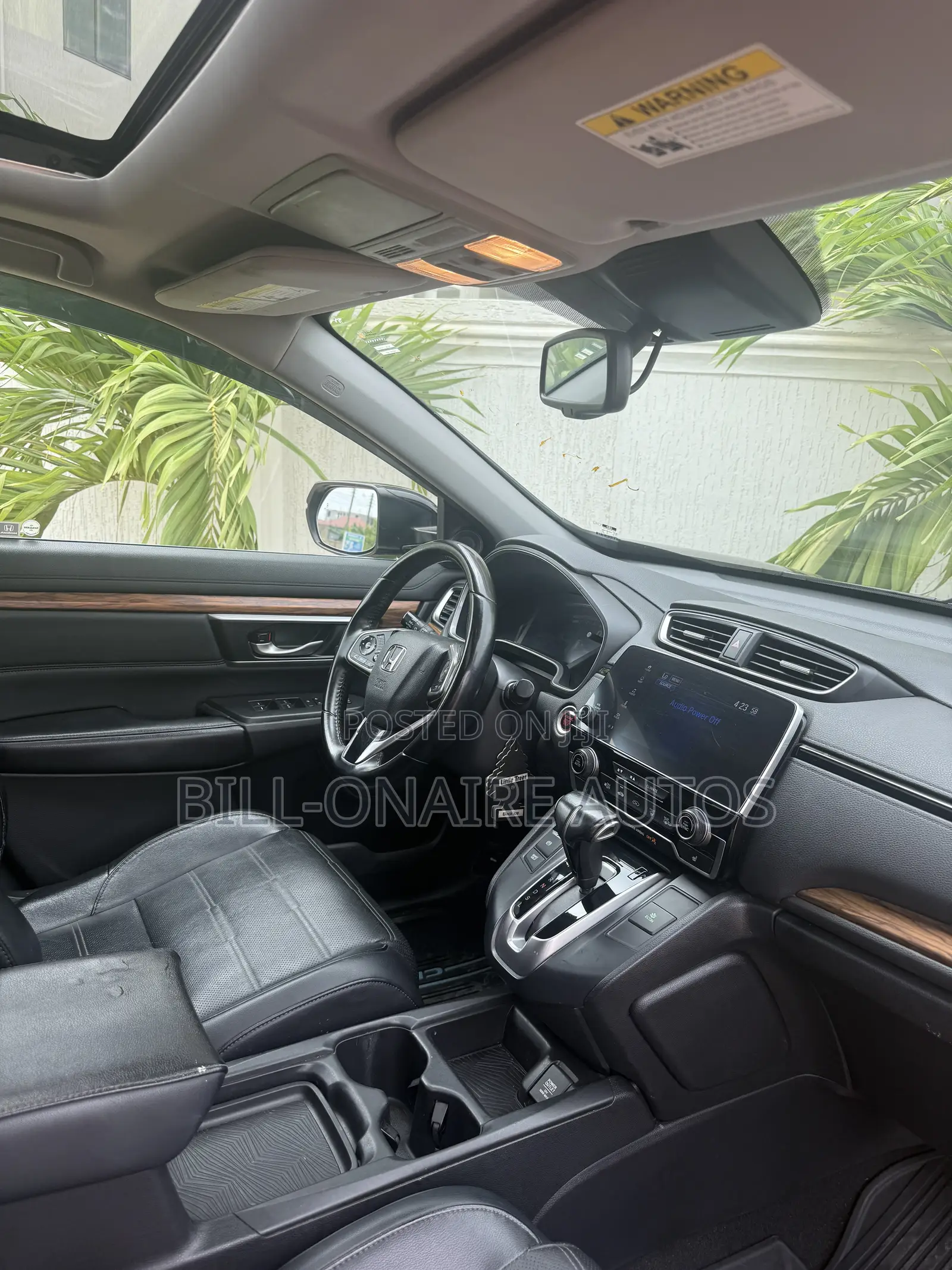 Honda CR-V Touring AWD 2018 Black
