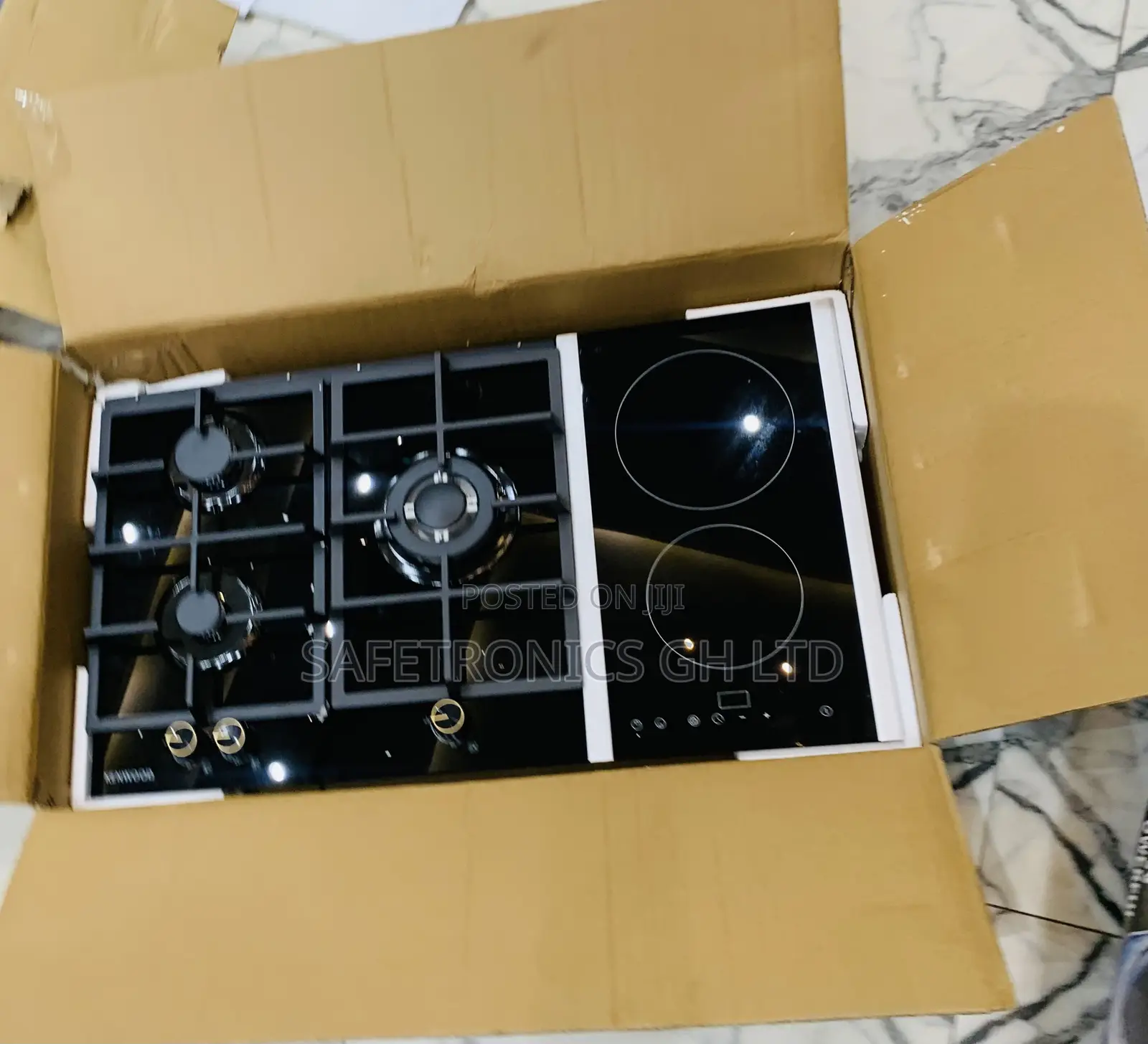 Newly Bulky Black Sleek Kenwood 3 Gas + 2 Electric Cooker / Hob