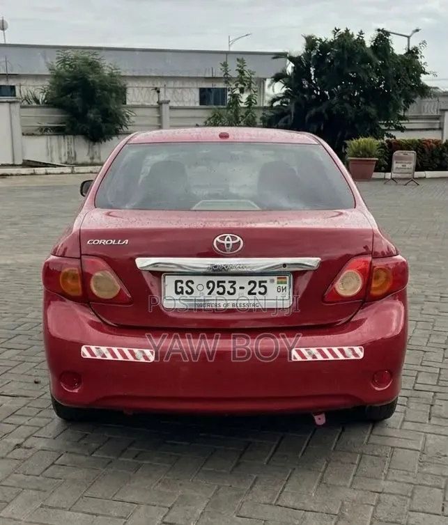 Toyota Corolla 2010 Red