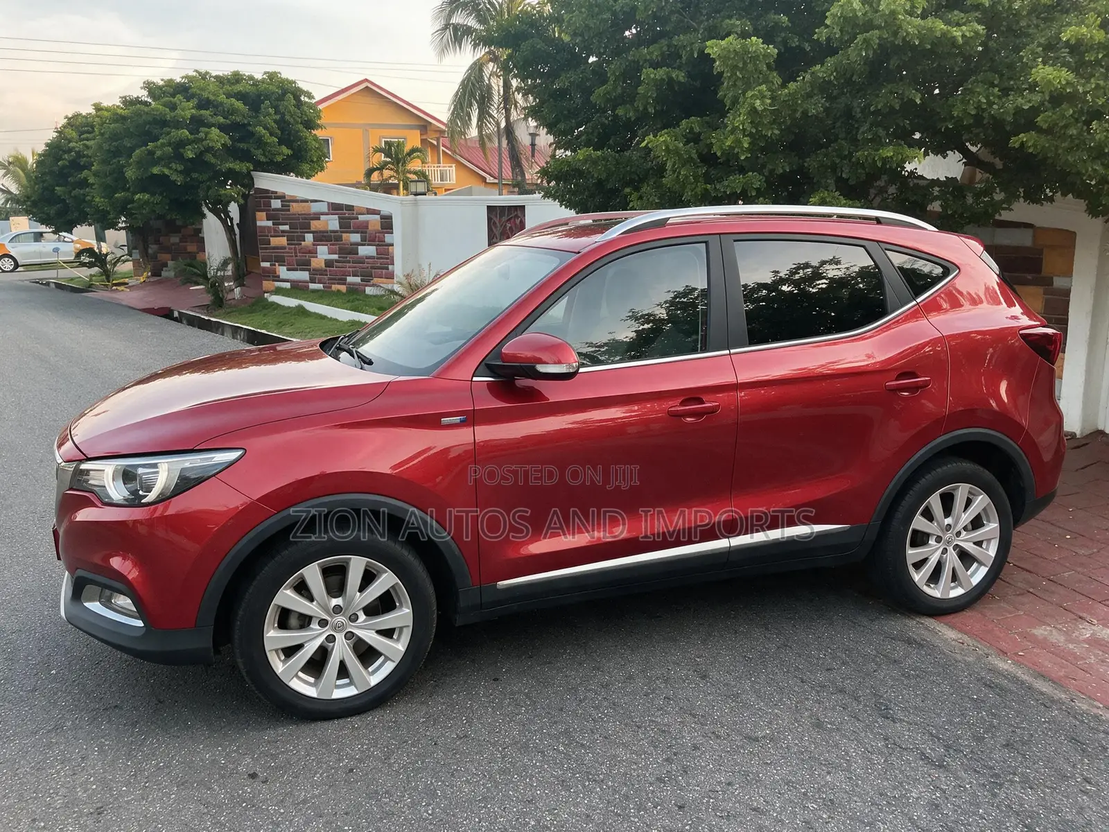 MG ZS 2017 Burgundy