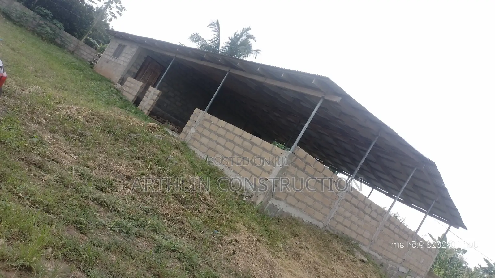 Commercial Property Close to Main Road for Rent at Ag Swedru
