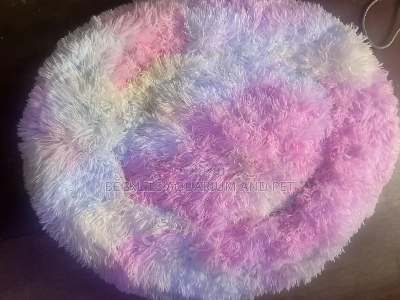 Multicolored Large Round Dog Bed
