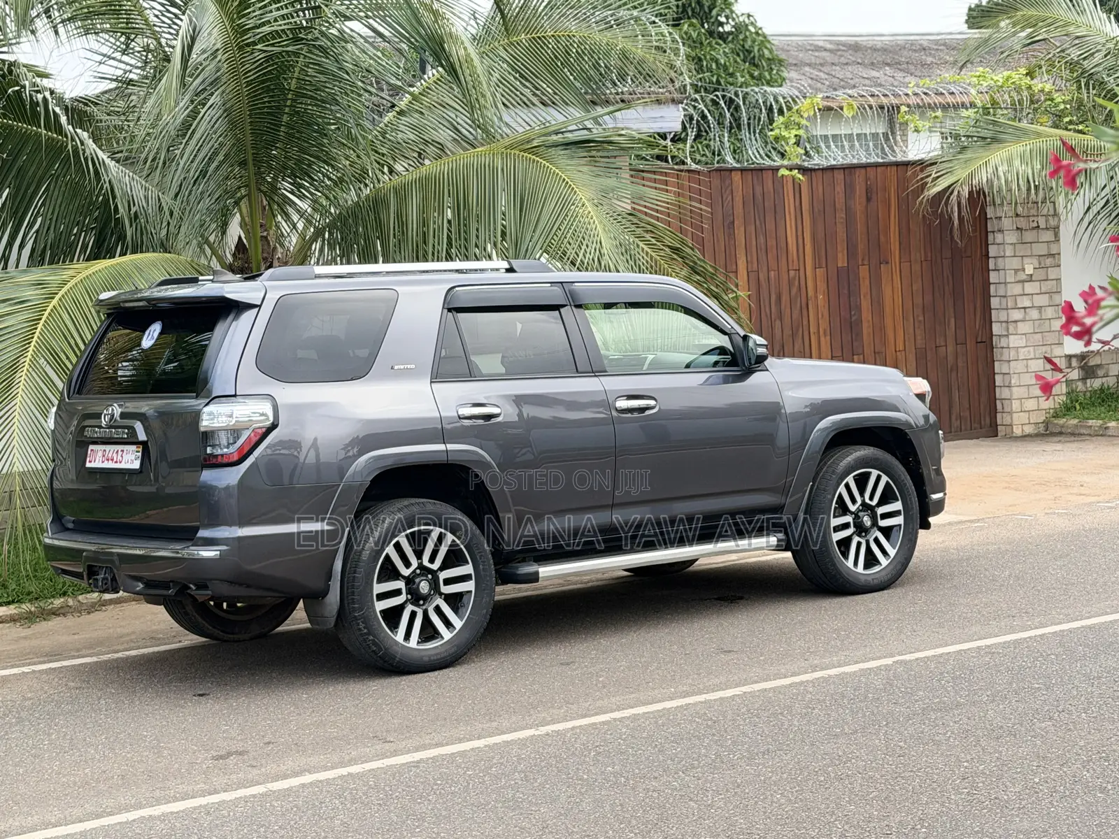 Toyota 4-Runner Limited 2020 Gray