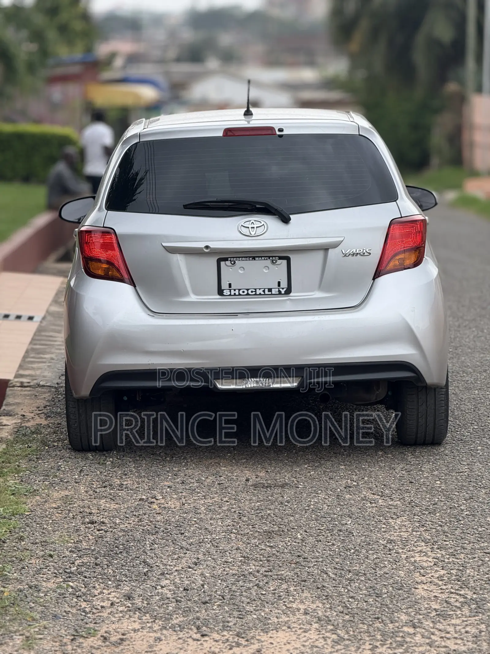 Toyota Yaris 2015 Gray