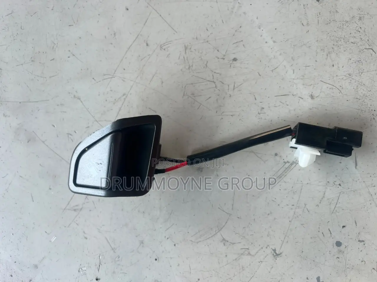 Fuel Door Switch Opener Release Button for Santa Fe 2013-2016