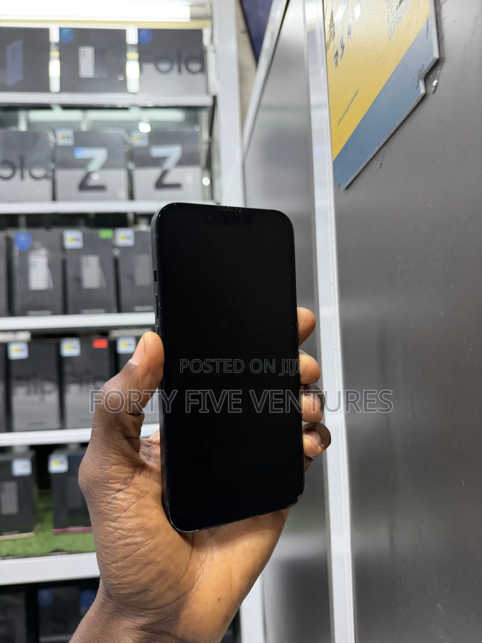 Apple iPhone 13 128 GB Black