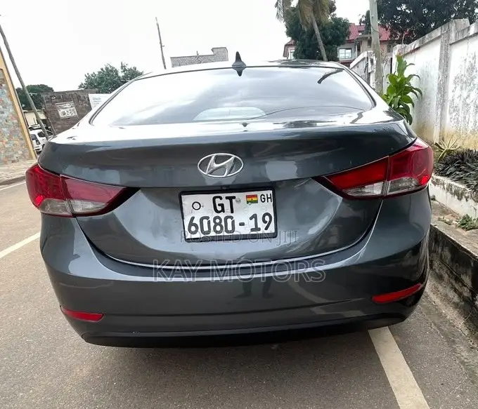 Hyundai Elantra SE 4dr Sedan (1.8L 4cyl 6A) 2015 Gray