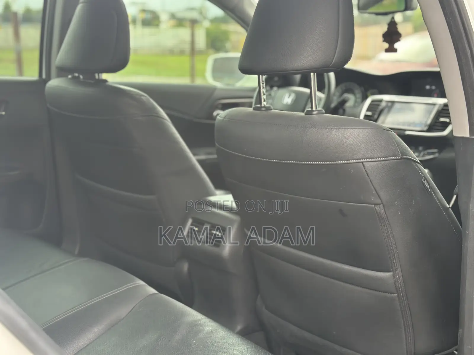 Honda Accord Touring V6 2dr Coupe FWD (3.5L 6cyl 6A) 2017 White