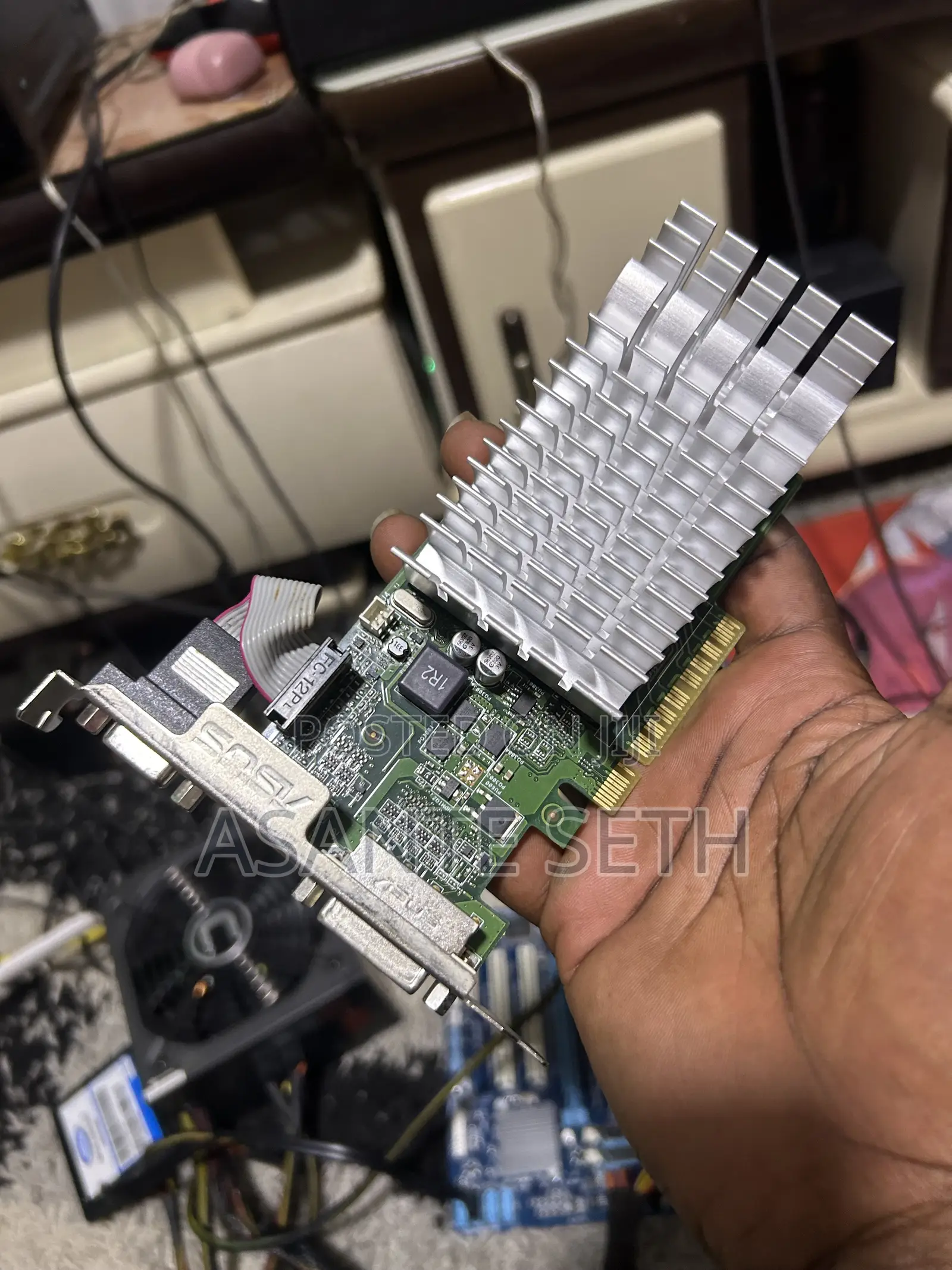 Very Powerful Nvidia Gt 720 2gb Gaming Graphics Card