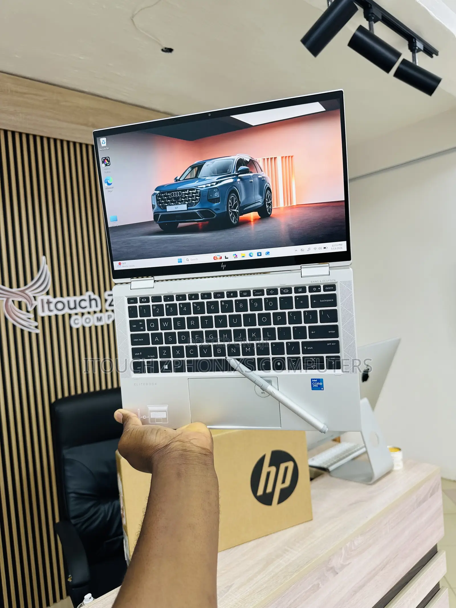 New Laptop HP EliteBook x360 1030 G8 16GB Intel Core i5 SSD 256GB