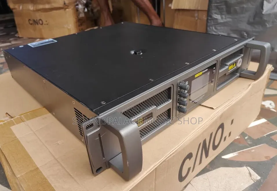 Martin Audio M5.4 4-in-1 Professional Power Amplifier.