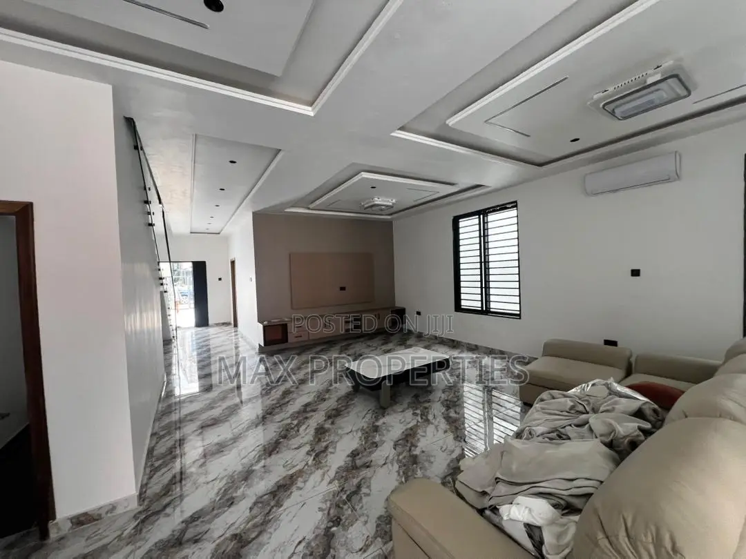 Furnished 4bdrm House in Lake Side Estate for sale