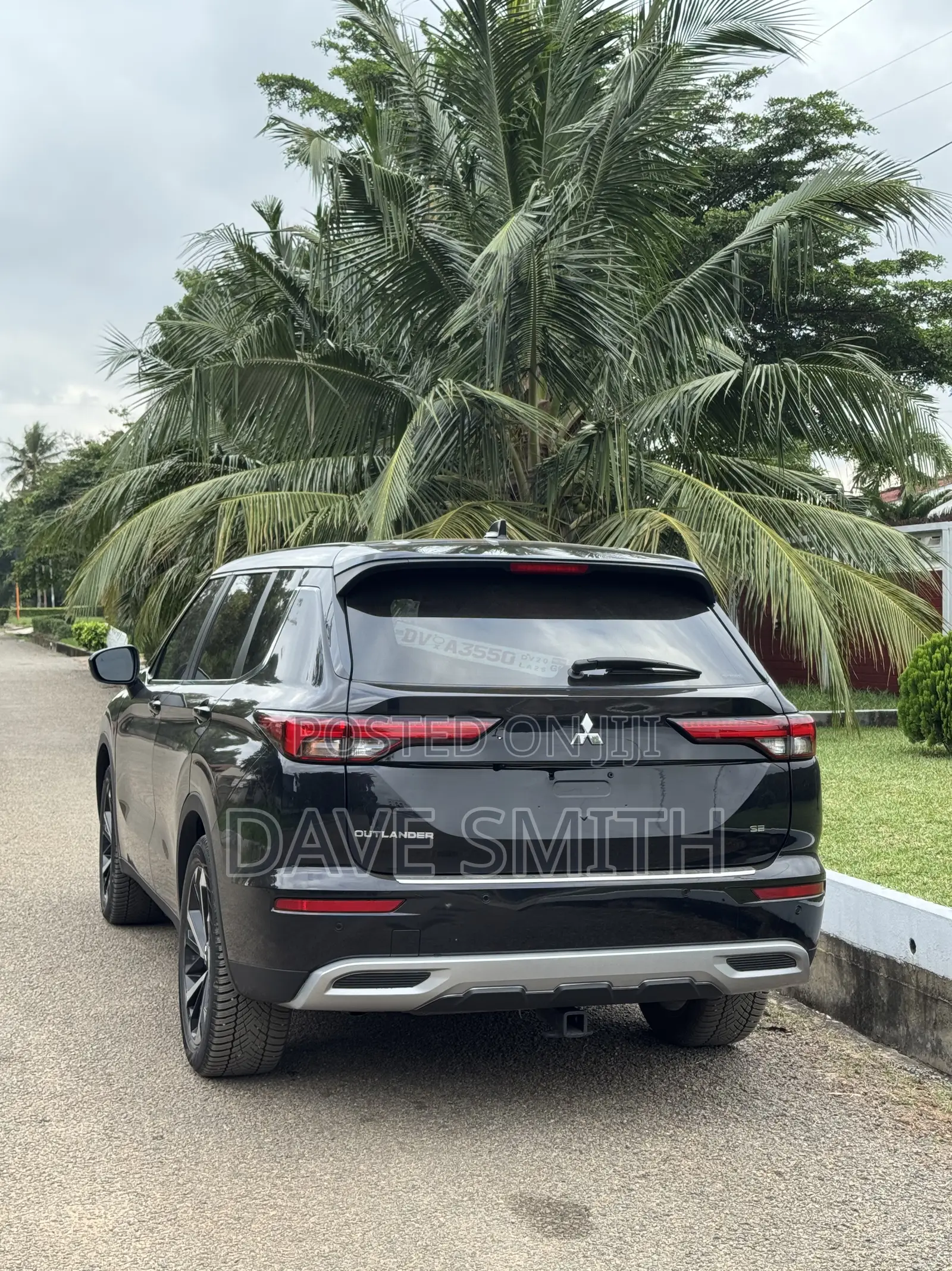 Mitsubishi Outlander SE 2022 Black