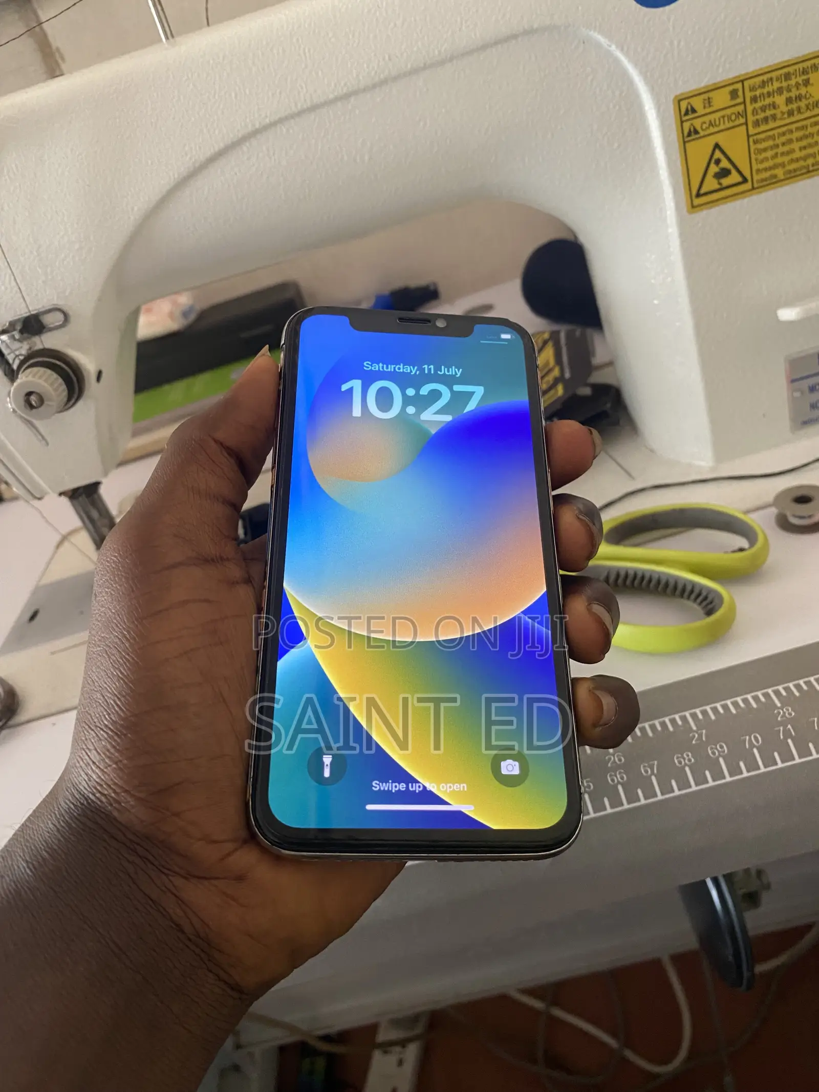 Apple iPhone X 256 GB White