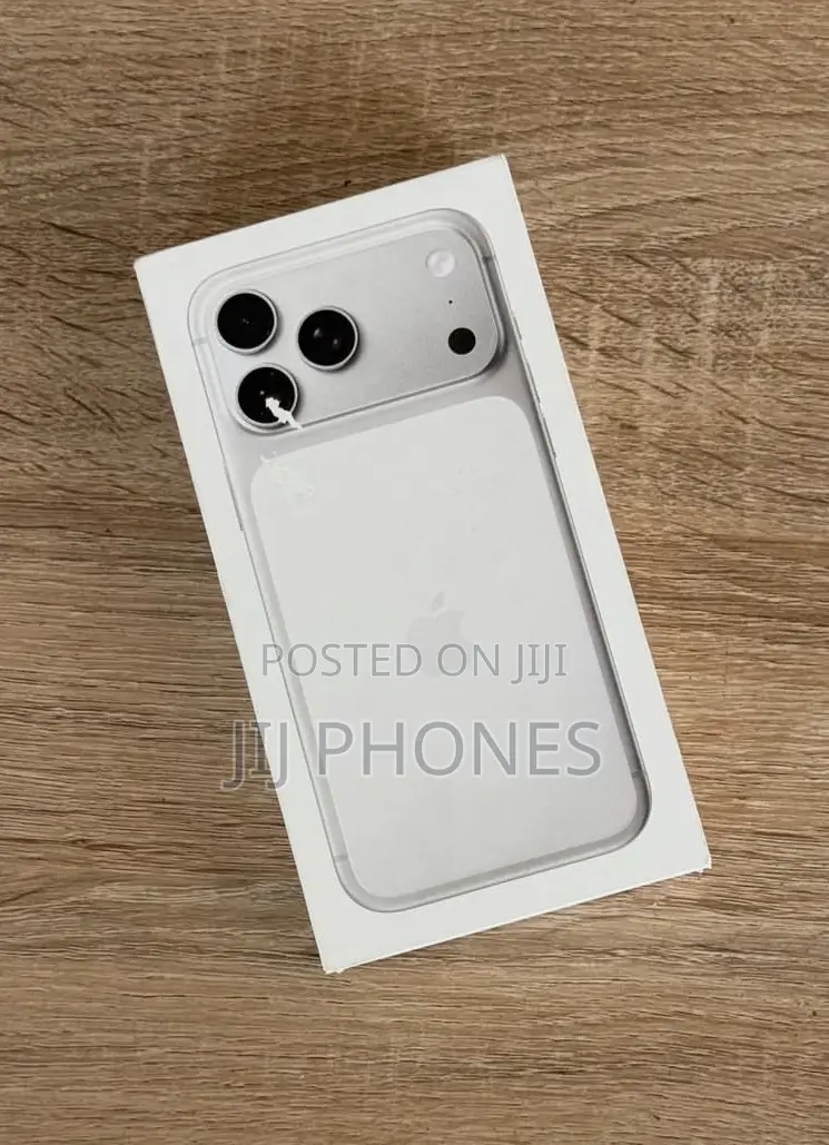 New Apple iPhone 17 Pro Max 256 GB Silver