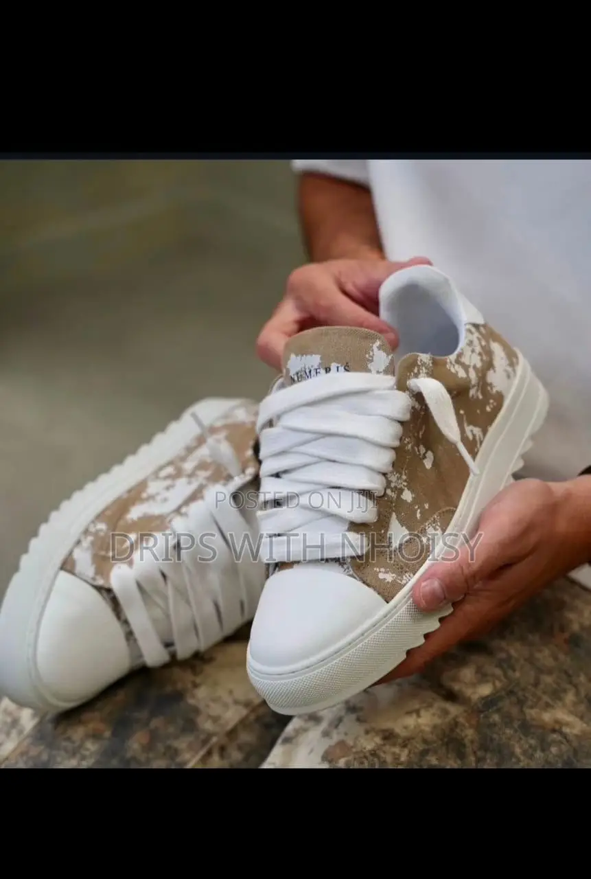 Numeris Sneakers