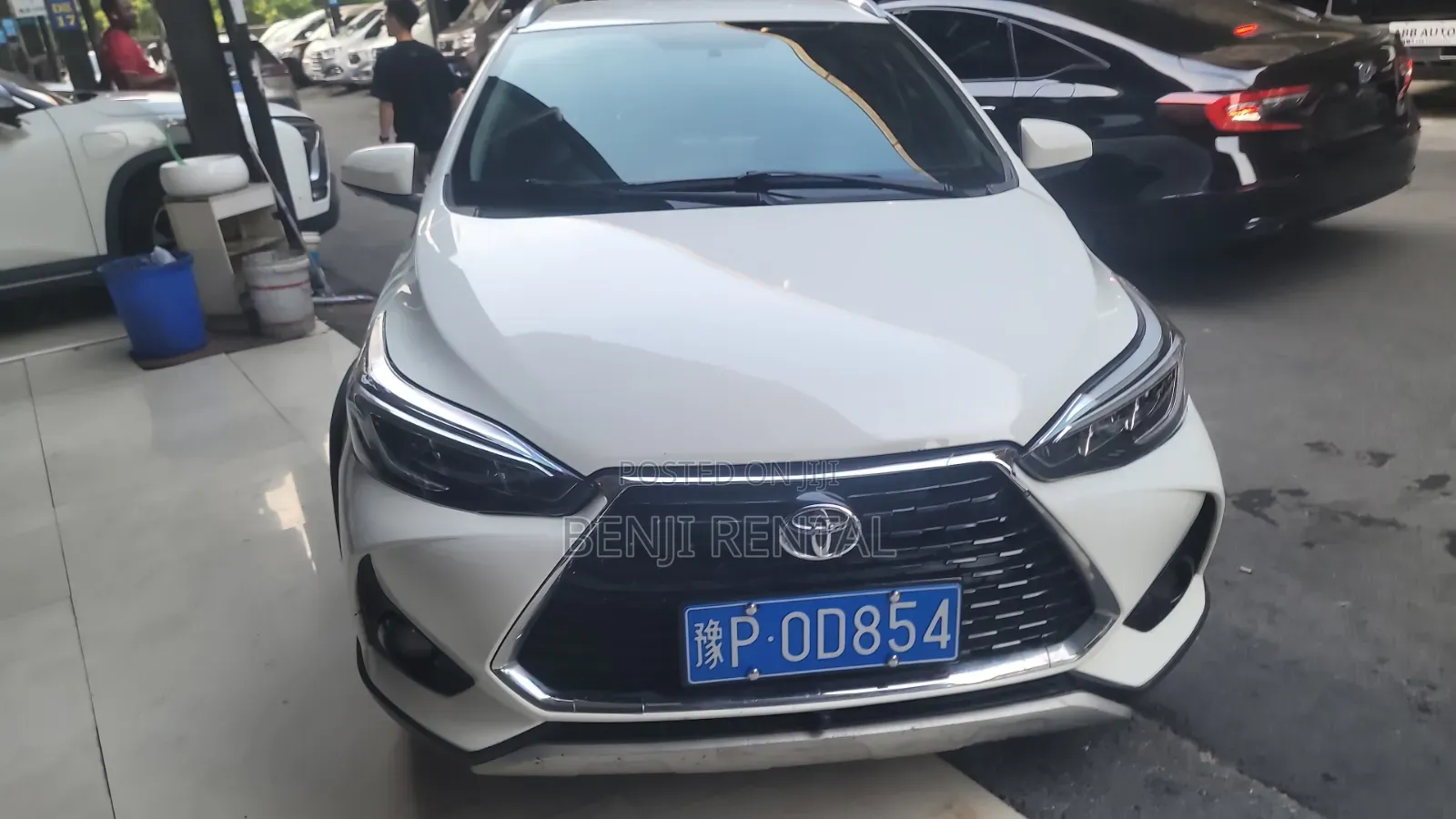Toyota Yaris 2017 White