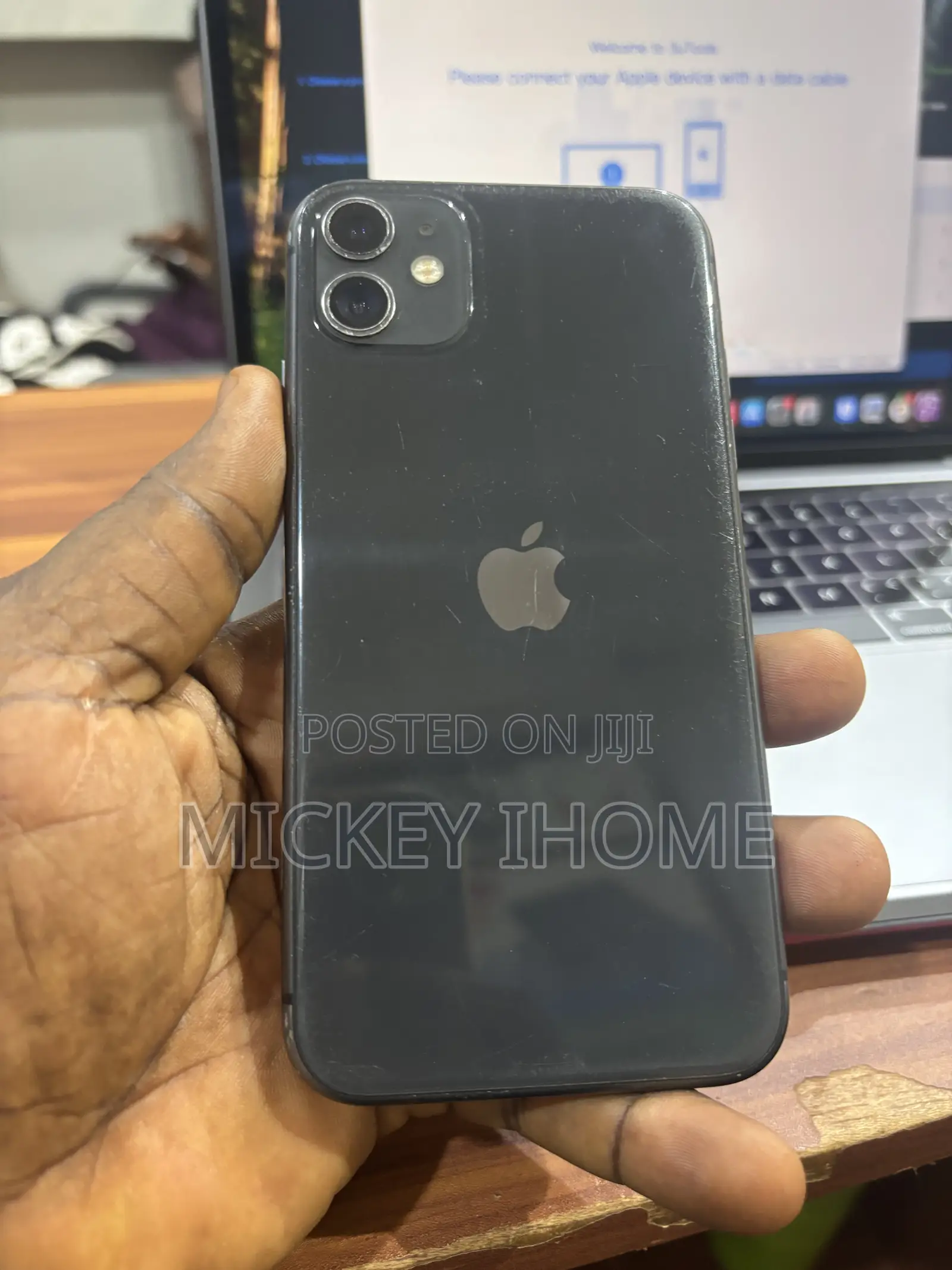 Apple iPhone 11 64 GB Black