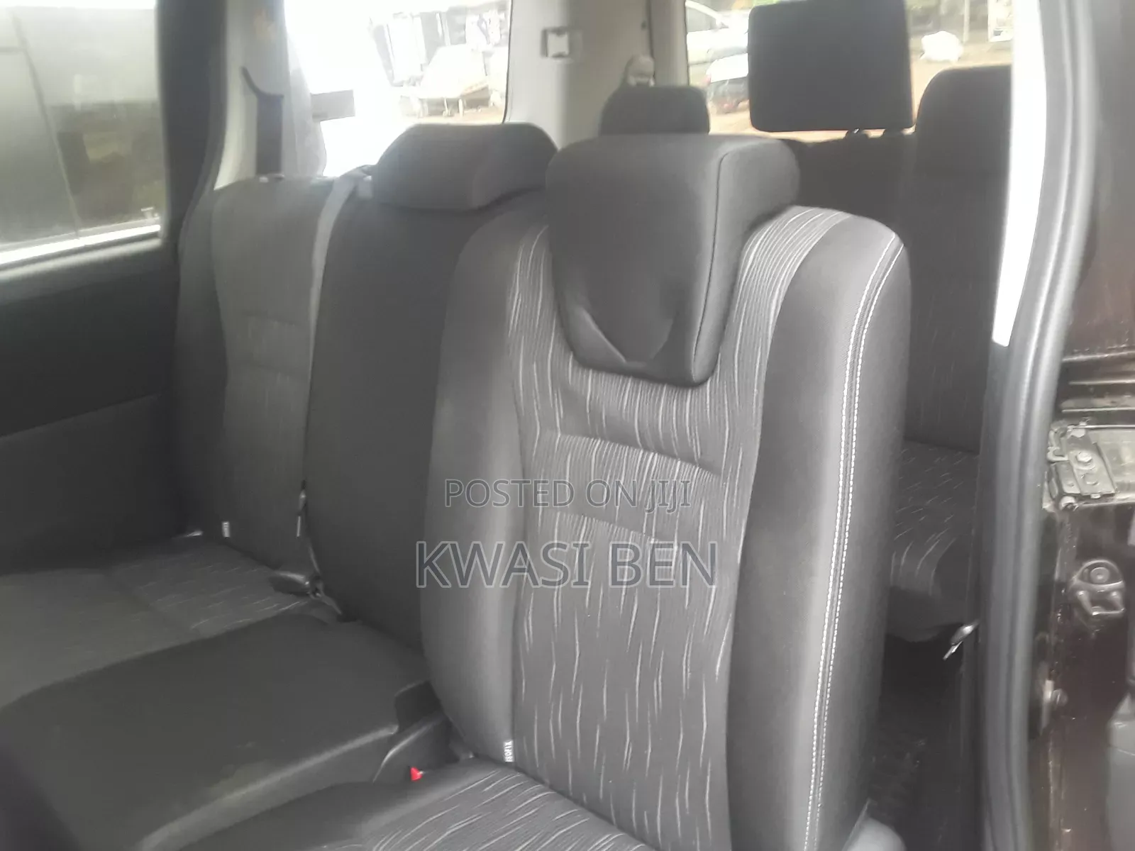 Toyota Voxy 2013 Black
