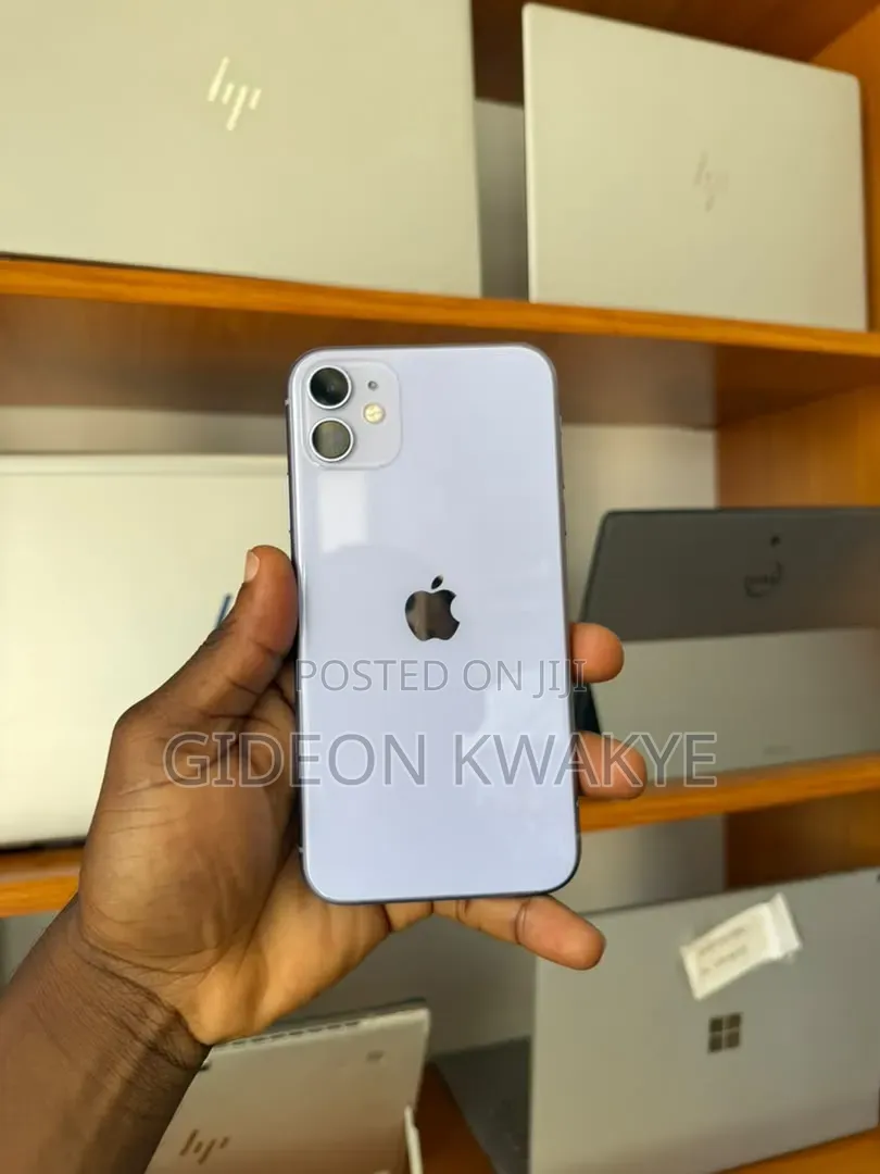Apple iPhone 11 64 GB Purple
