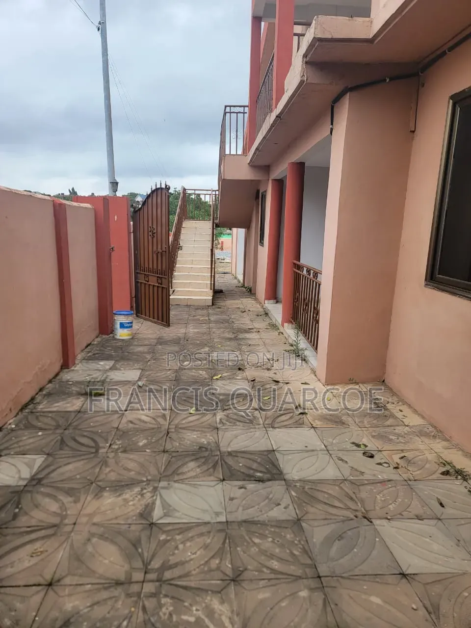 3bdrm Apartment in Paradise Residential Area for rent