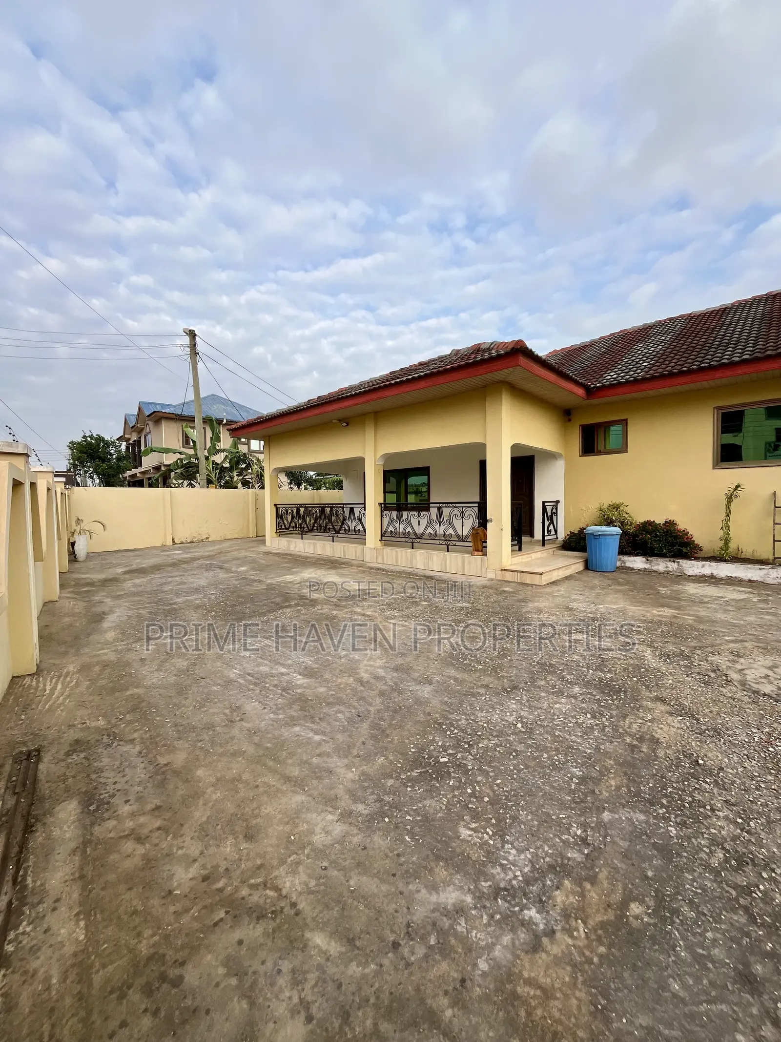 5bdrm House in Accra Metropolitan for rent