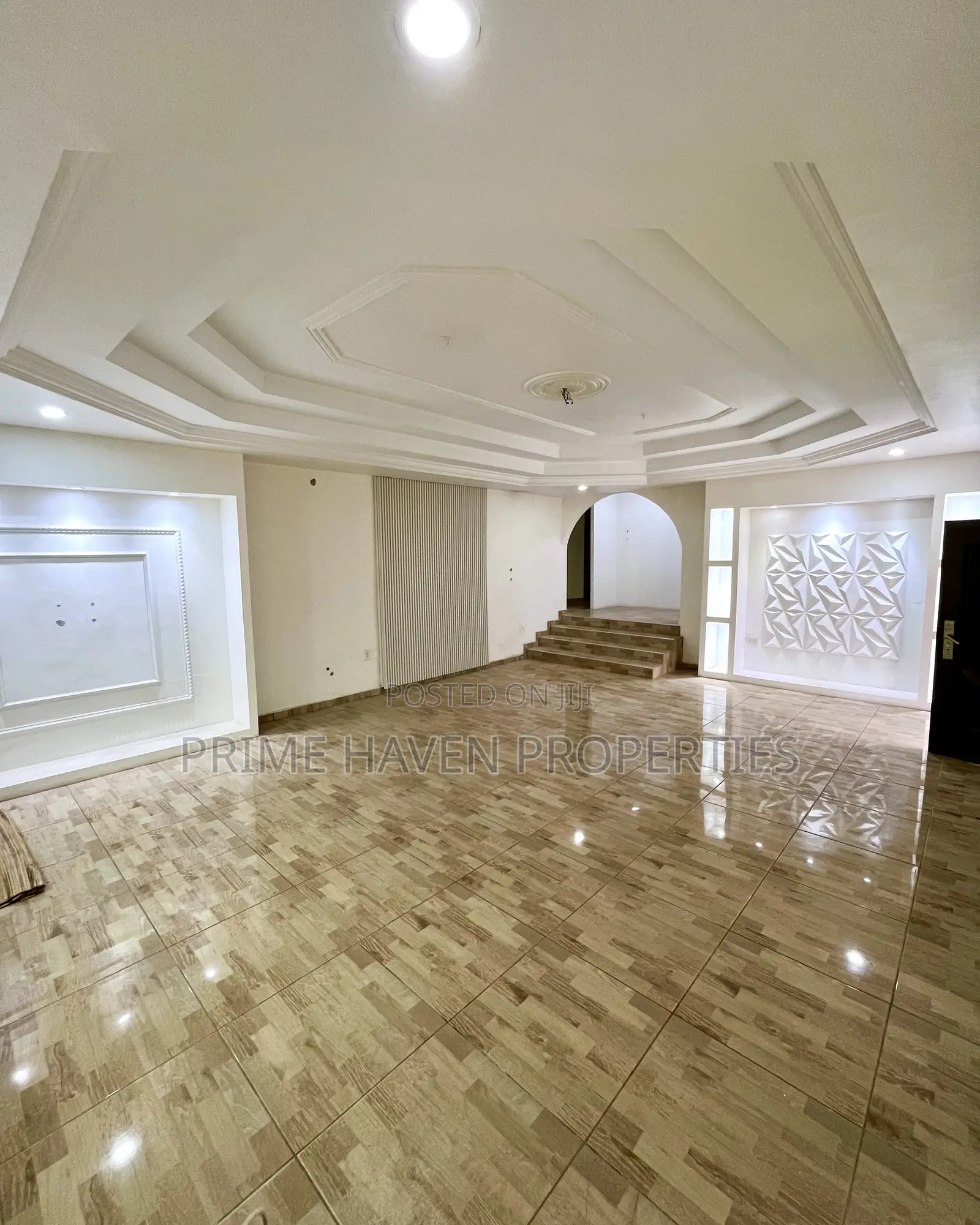 5bdrm House in Accra Metropolitan for rent