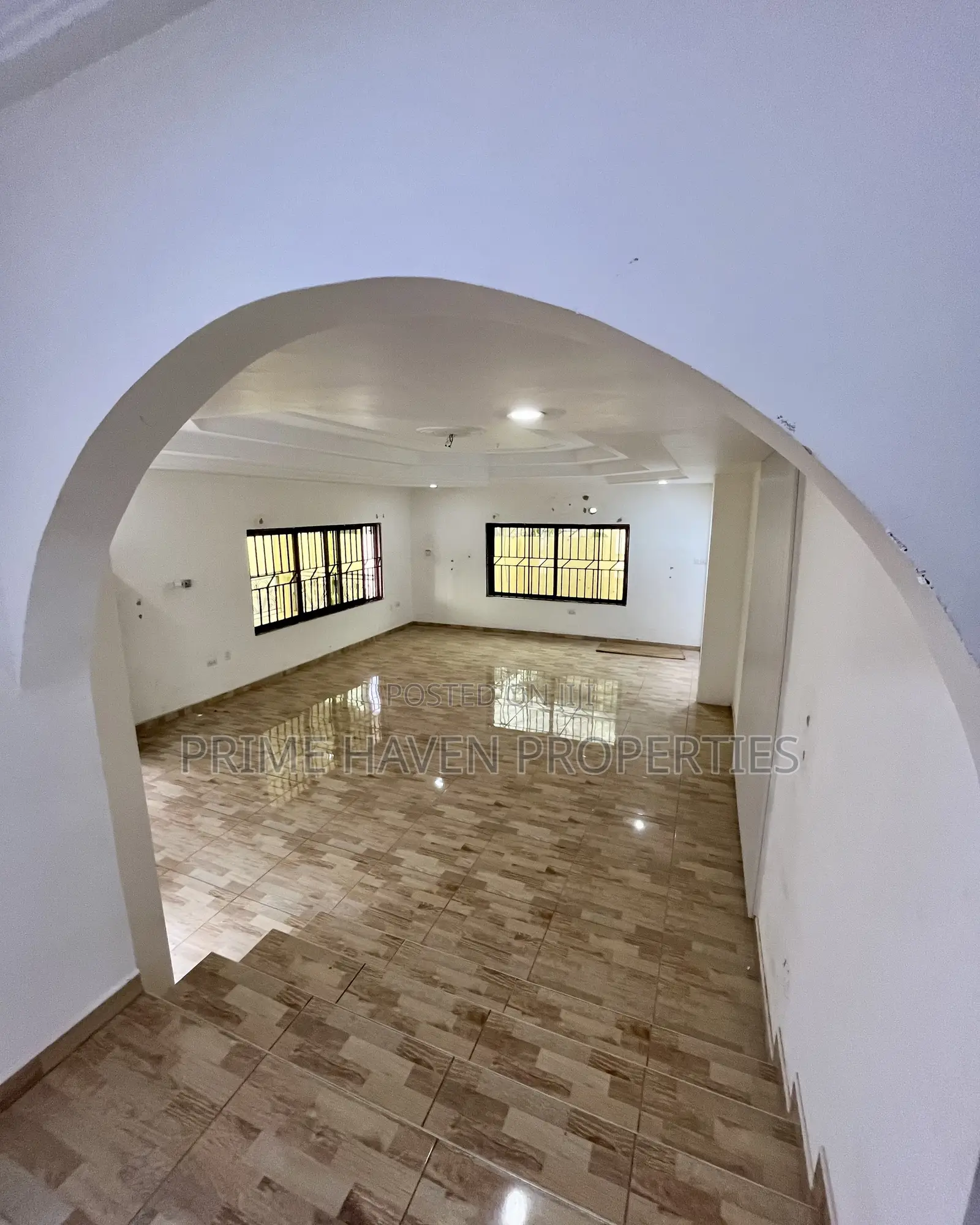 5bdrm House in Accra Metropolitan for rent